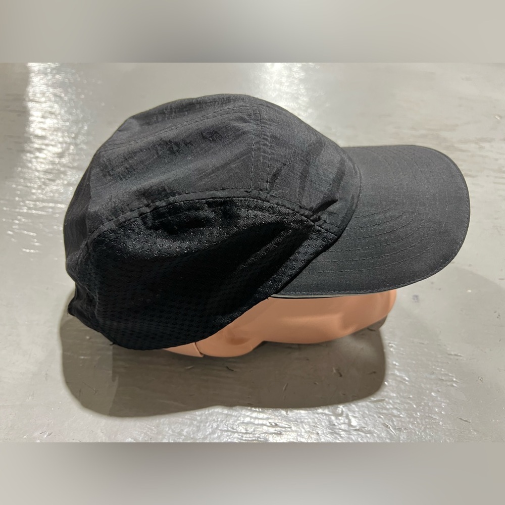 Black Unisex Ball Cap NWOT